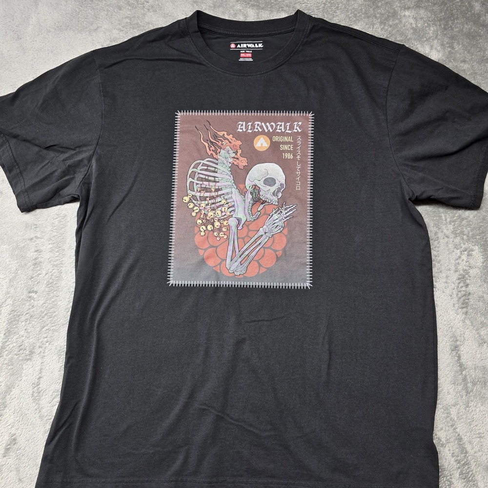 Lot of 2 Airwalk Mens 2XL Graphic T-Shirts Black Skater Skull Streetwear Logo